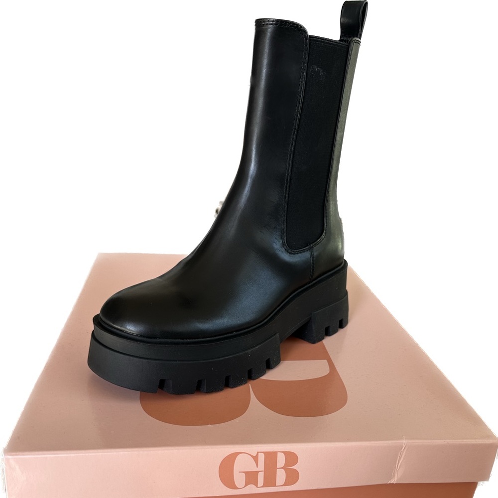 Chelsea black moto boots